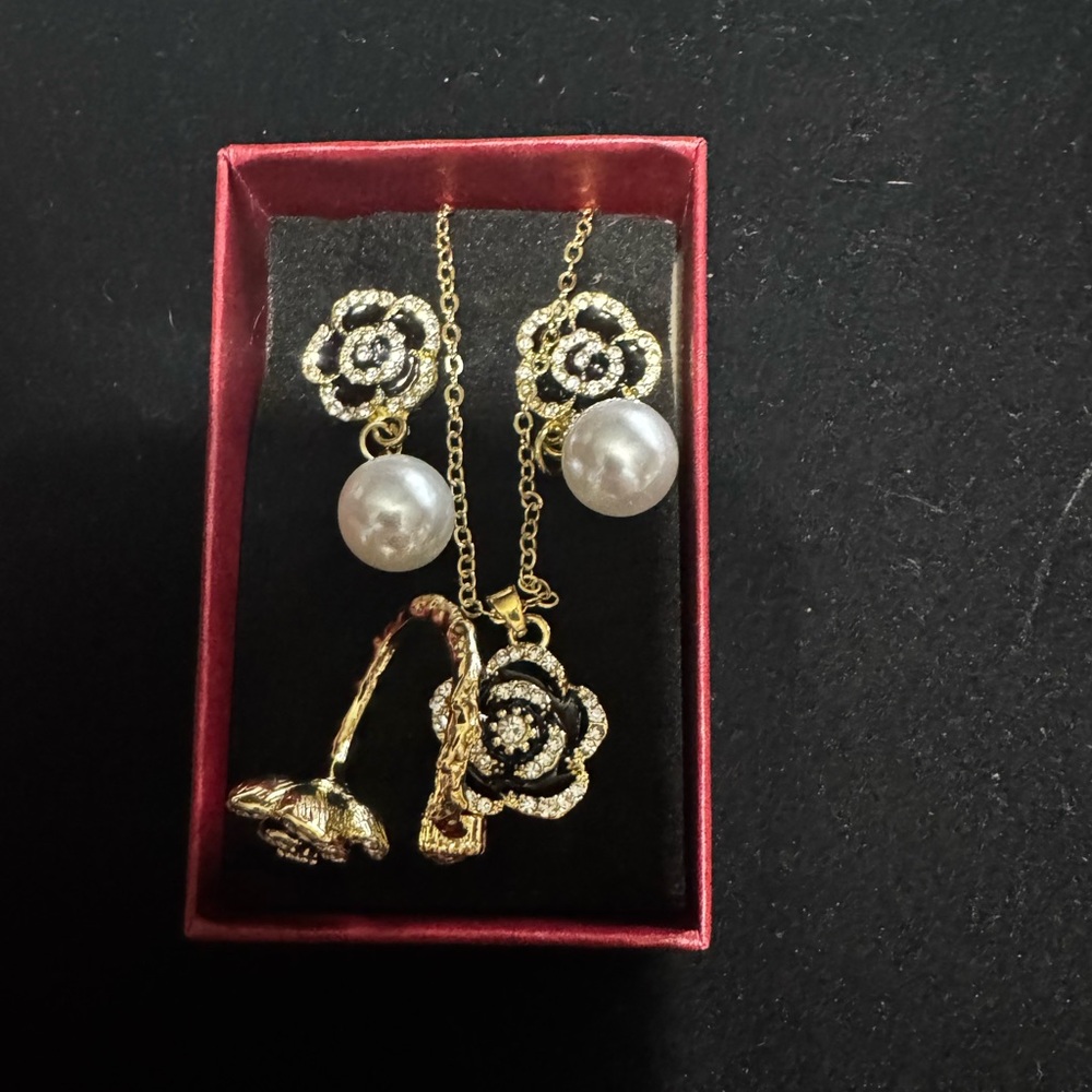 Camellia Flower Earrings Necklace and Ring Set Gold toned NEW 5 available